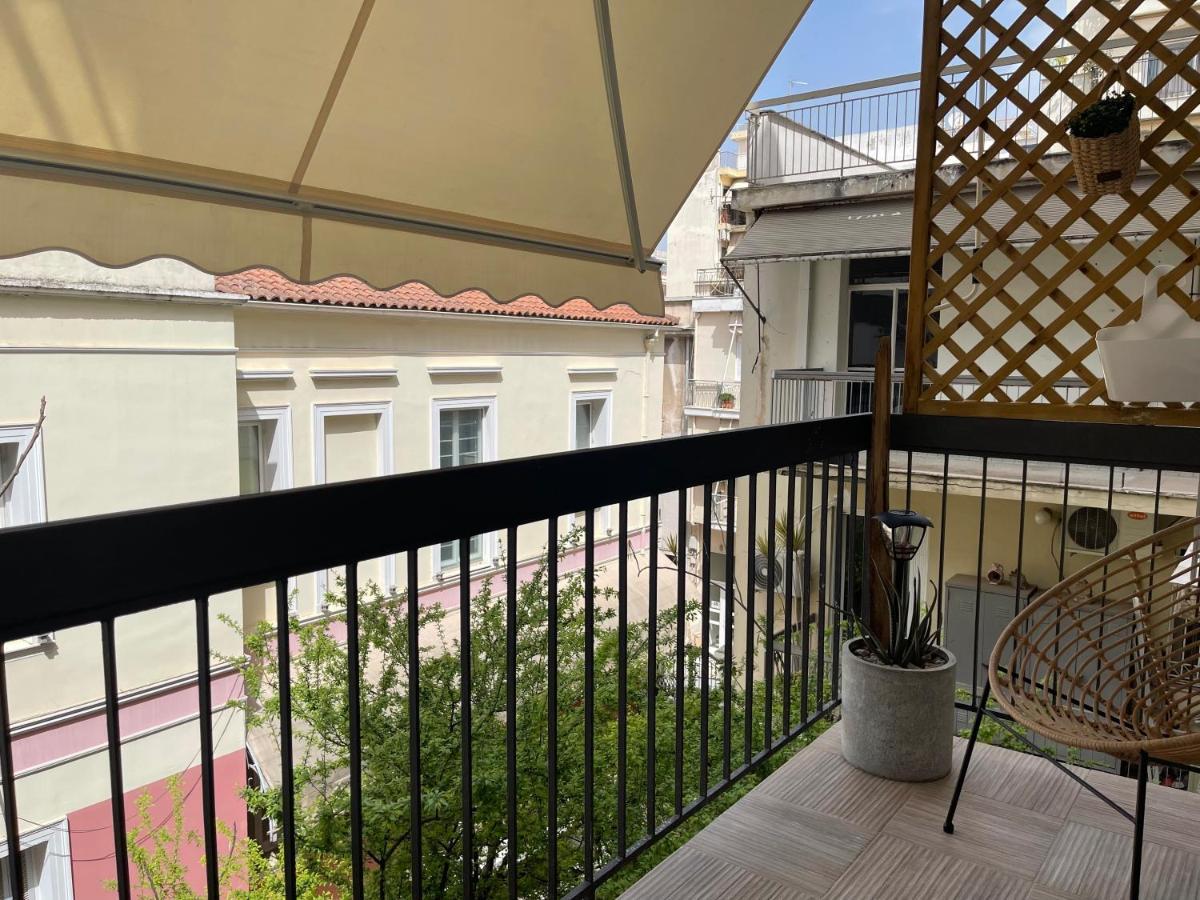 Oikiastudios Patras Ngoại thất bức ảnh