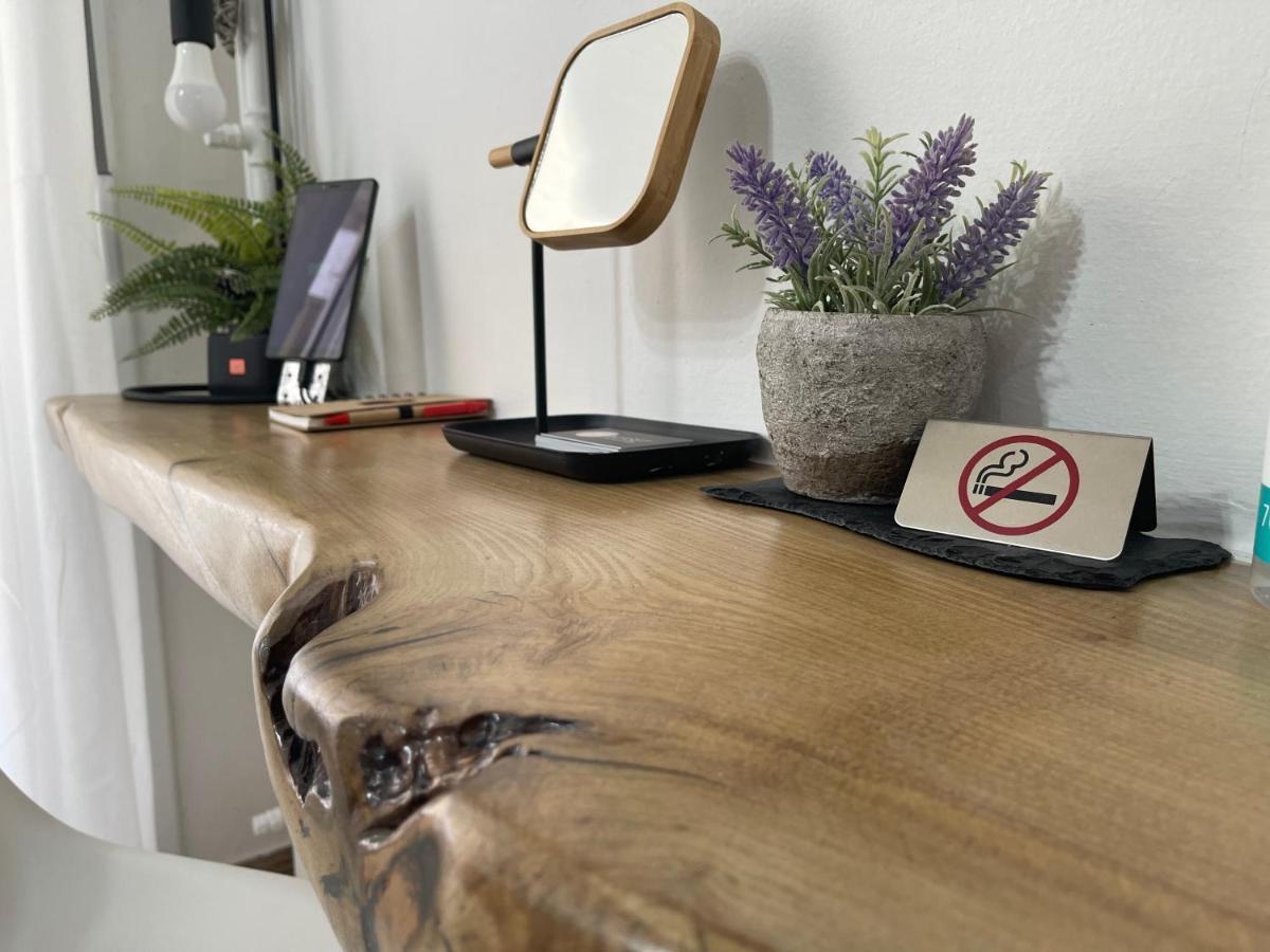 Oikiastudios Patras Ngoại thất bức ảnh