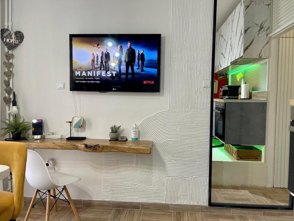 Oikiastudios Patras Ngoại thất bức ảnh