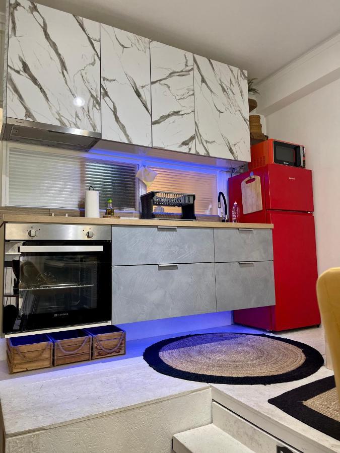 Oikiastudios Patras Ngoại thất bức ảnh